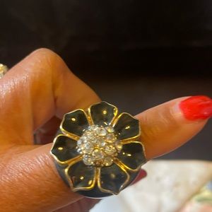 Avon Vintage Black Petals & CZ Flower Ring Size 9